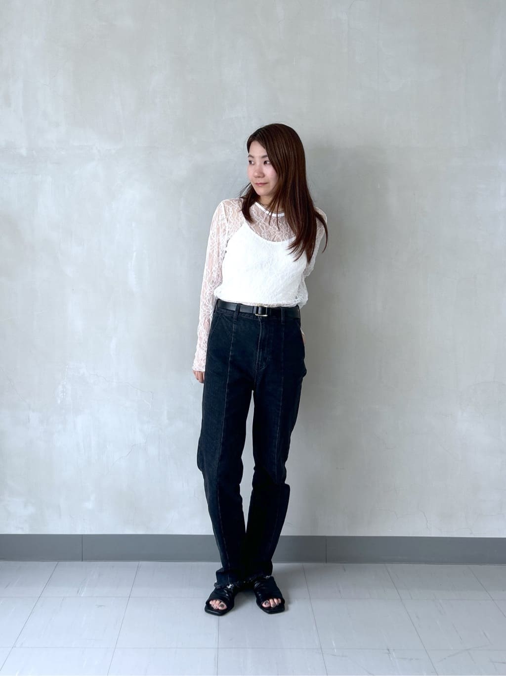takaさんの「INDIVI｜牛革23㎜スライドベルト」を使ったコーディネート
