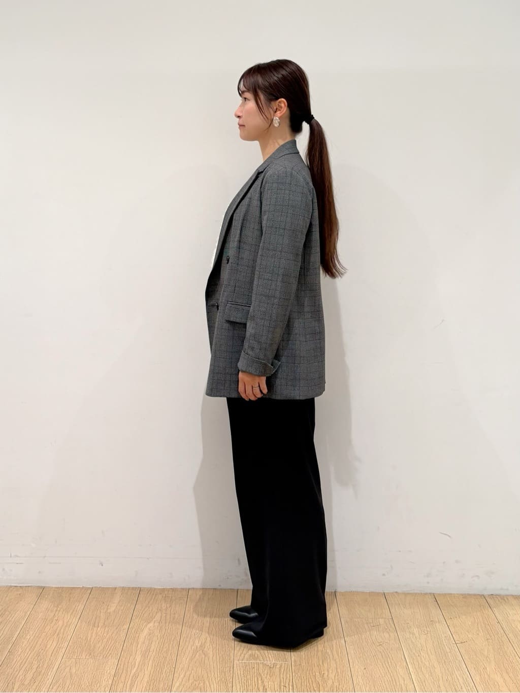 maiさんの「INDIVI｜【洗える／オンオフ】チェック柄ダブルジャケット」を使ったコーディネート