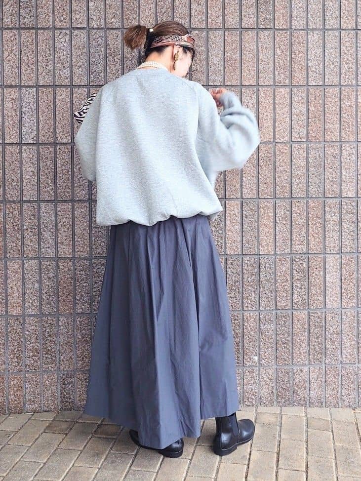 MUTSUKOさんの「UNTITLED｜【upper hights】THE BROOKE 3D プルオーバーカットソー」を使ったコーディネート