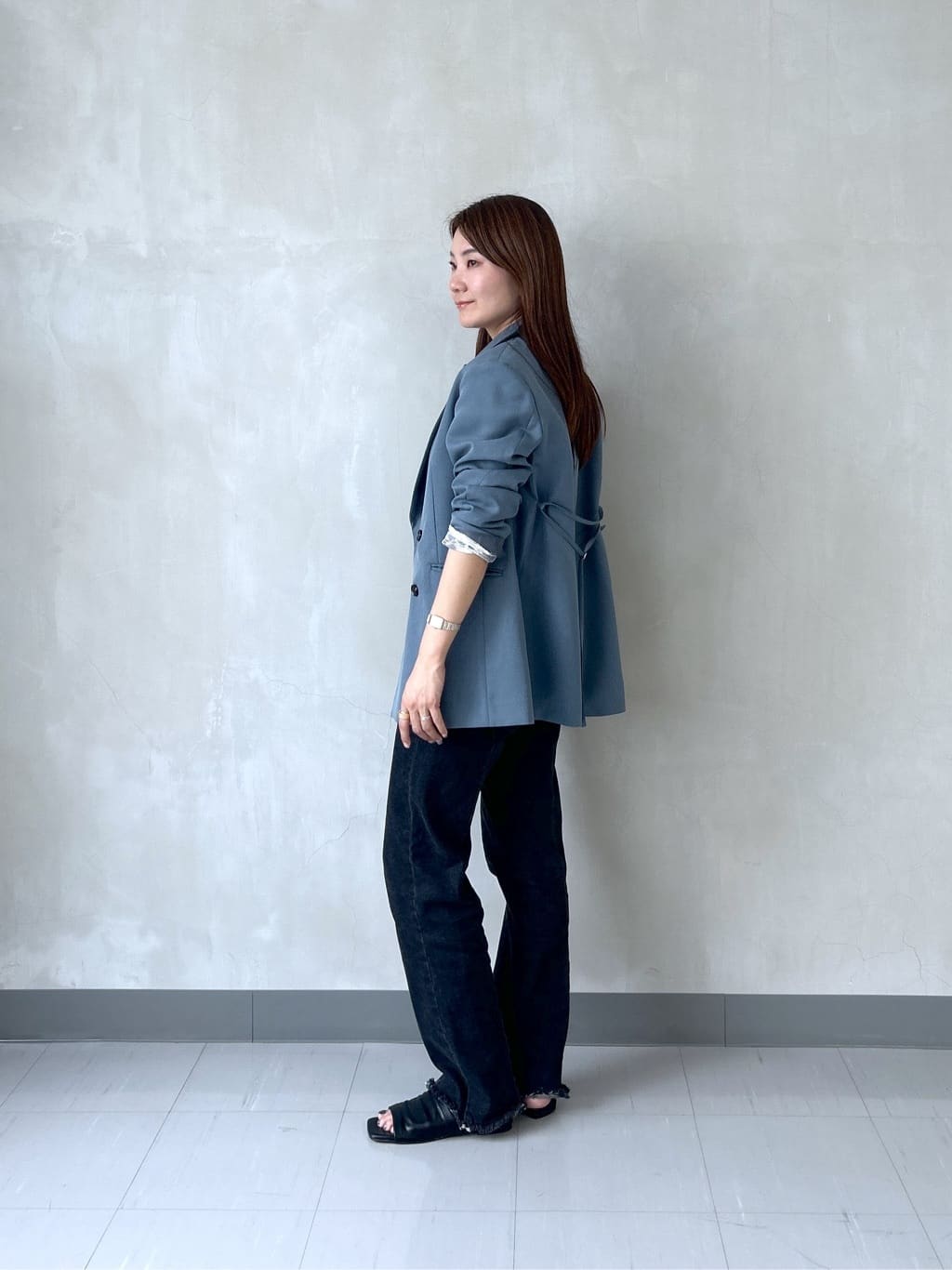 takaさんの「INDIVI｜牛革23㎜スライドベルト」を使ったコーディネート