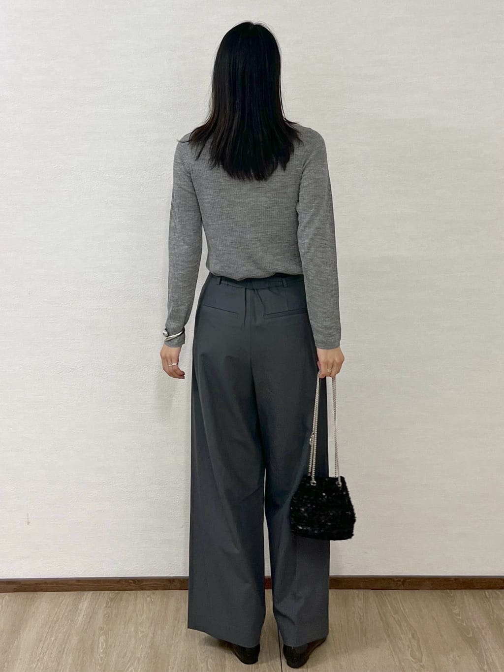 sachikoさんの「OPAQUE.CLIP｜シアーリブニット【洗濯機OK】」を使ったコーディネート