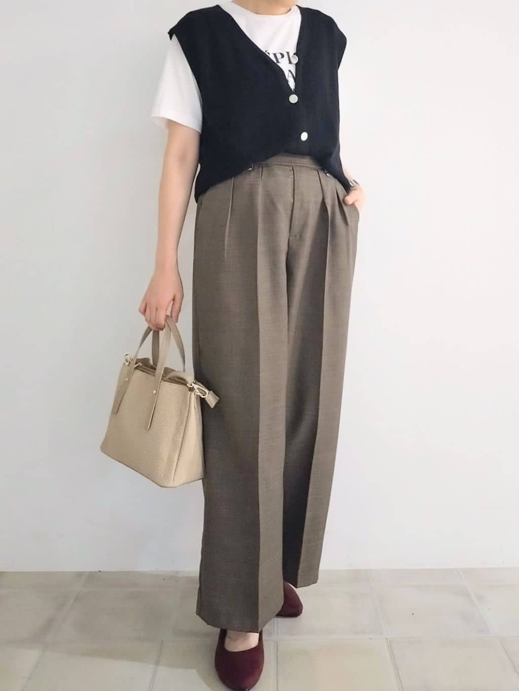 miomioさんの「SHOO･LA･RUE｜ラクチン フラットパンプス」を使ったコーディネート