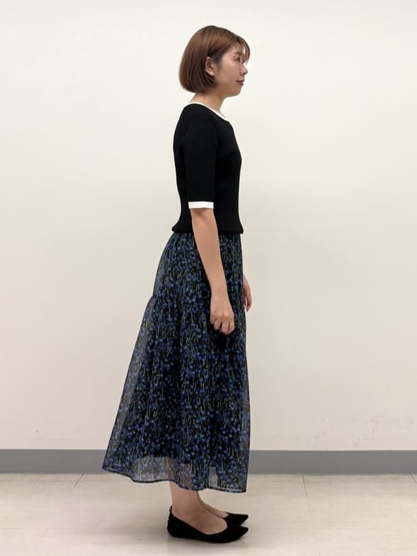 まいこさんの「INDIVI｜【インナーで活躍／アンサンブル】クルーネック半袖ニット」を使ったコーディネート