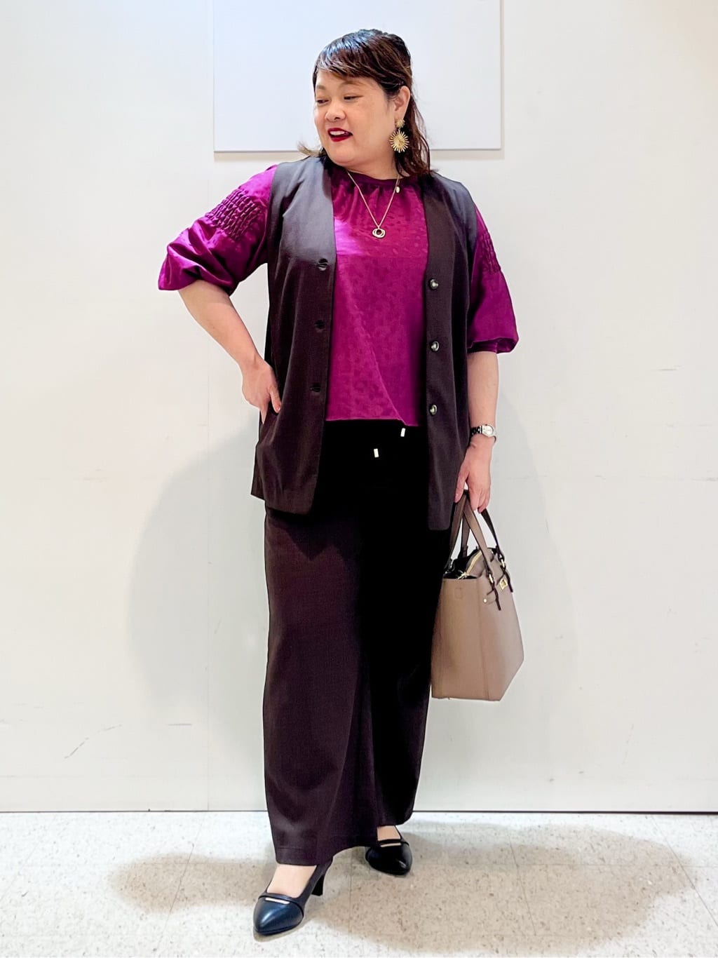kimmyさんの「Reflect｜【ウエスト総ゴム／セットアップ／単品使いOK◎】ベスト＋ストレートパンツセット」を使ったコーディネート
