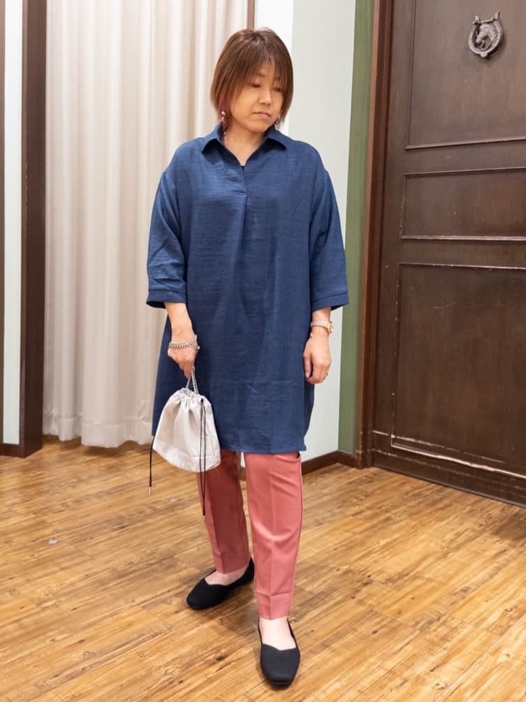 みかりん さんの「SHOO･LA･RUE｜【S-LL/体型カバー】さらっとしたタッチが魅力 デニムライクチュニック」を使ったコーディネート