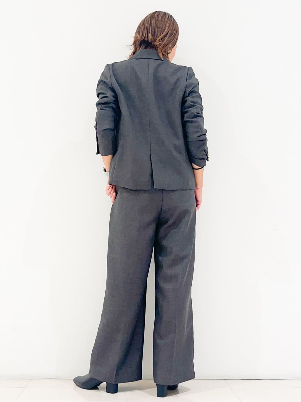 yuuco.さんの「grove｜【カセット服】ダブルブレストテーラードジャケット」を使ったコーディネート