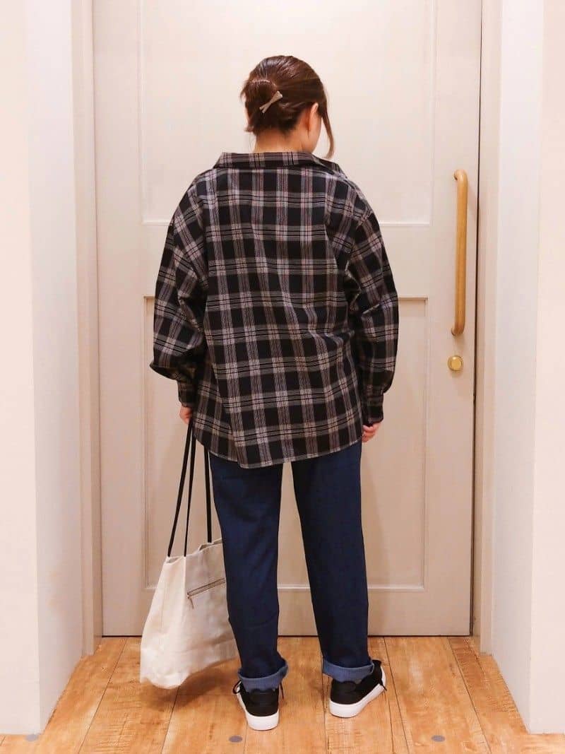 みーさんの「SHOO･LA･RUE｜【S-LL/ひんやり/前後2WAY】シンプルだから使いやすい テレコTシャツ」を使ったコーディネート