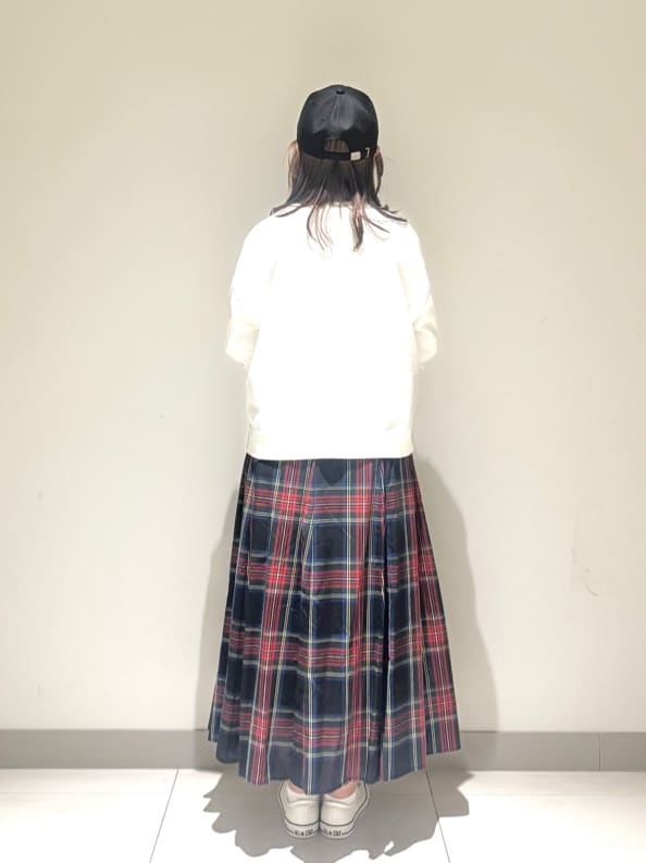 Liriさんの「Dessin｜【洗える】サイドスナップカットソー」を使ったコーディネート