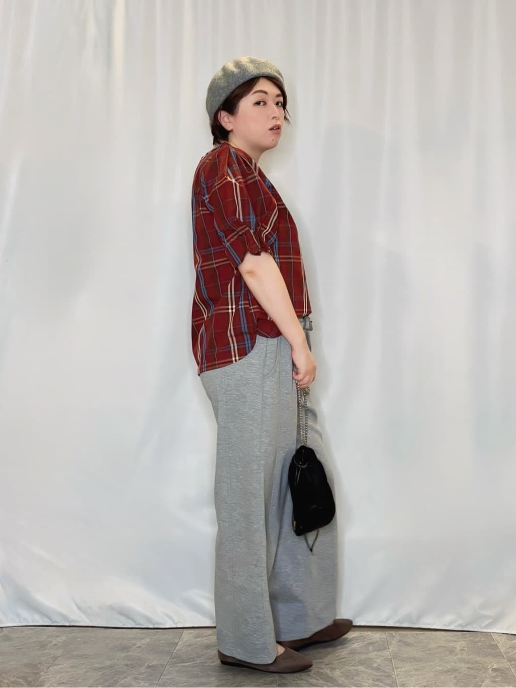 たみさんの「SHOO･LA･RUE｜【S-LL/5分袖】お袖タックできれいに魅せる 大人のチェックブラウス」を使ったコーディネート