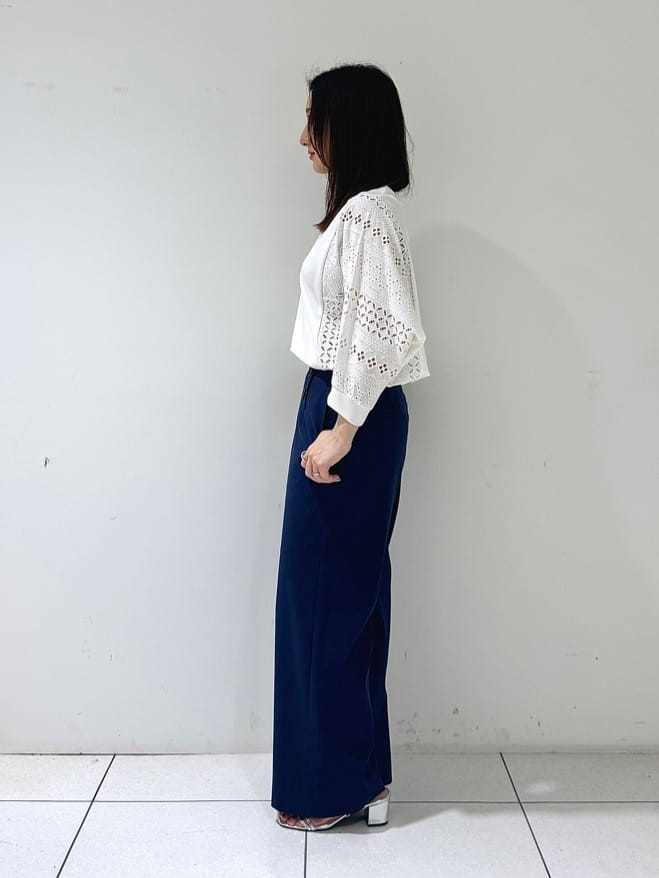 そんさんの「INDIVI｜【デニムライク】マリンボタン リネン混ワイドパンツ」を使ったコーディネート