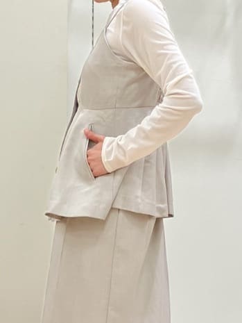 Keiさんの「grove｜【カセット服】洗えるストレートシルエットスカート」を使ったコーディネート