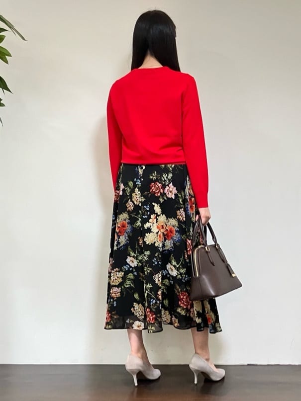 カレンさんの「UNTITLED｜【アンサンブル可/薄手】ベーシッククルーネックカーディガン」を使ったコーディネート