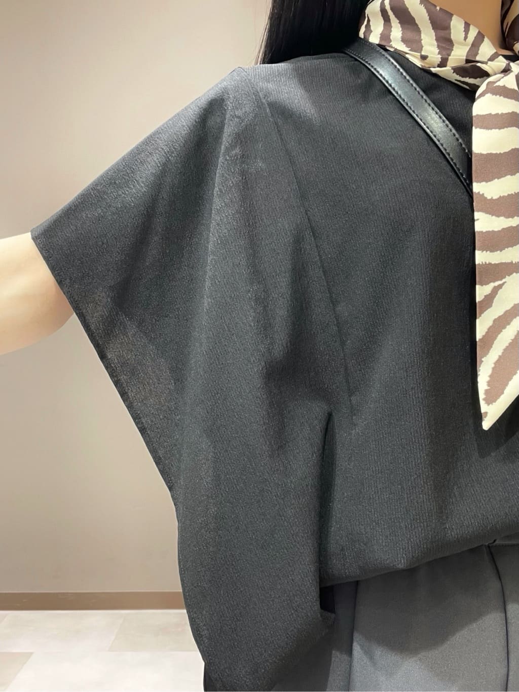 KEIKOさんの「INDIVI｜【体型カバー】スクエアブラウス」を使ったコーディネート