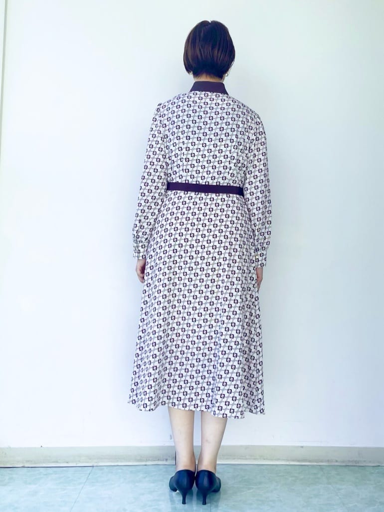 aliceさんの「UNTITLED｜【ウエストリボン/前開きボタン/レトロモダン】チェーン柄フレアワンピース」を使ったコーディネート