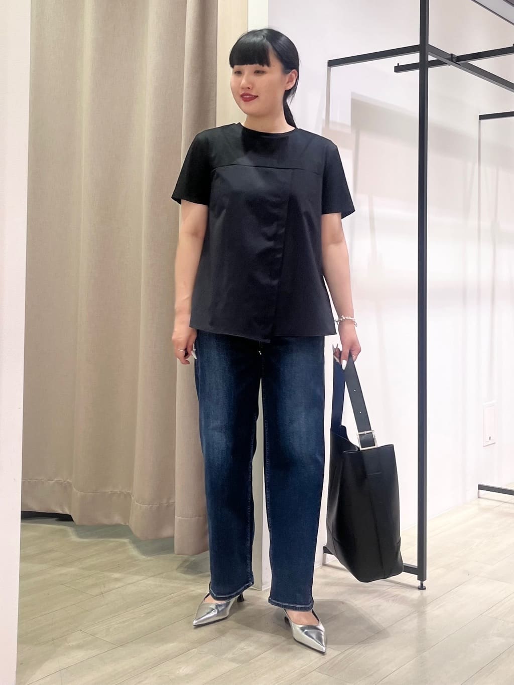 hasuさんの「INDIVI｜【洗える】ビスチェレイヤード風トップス」を使ったコーディネート