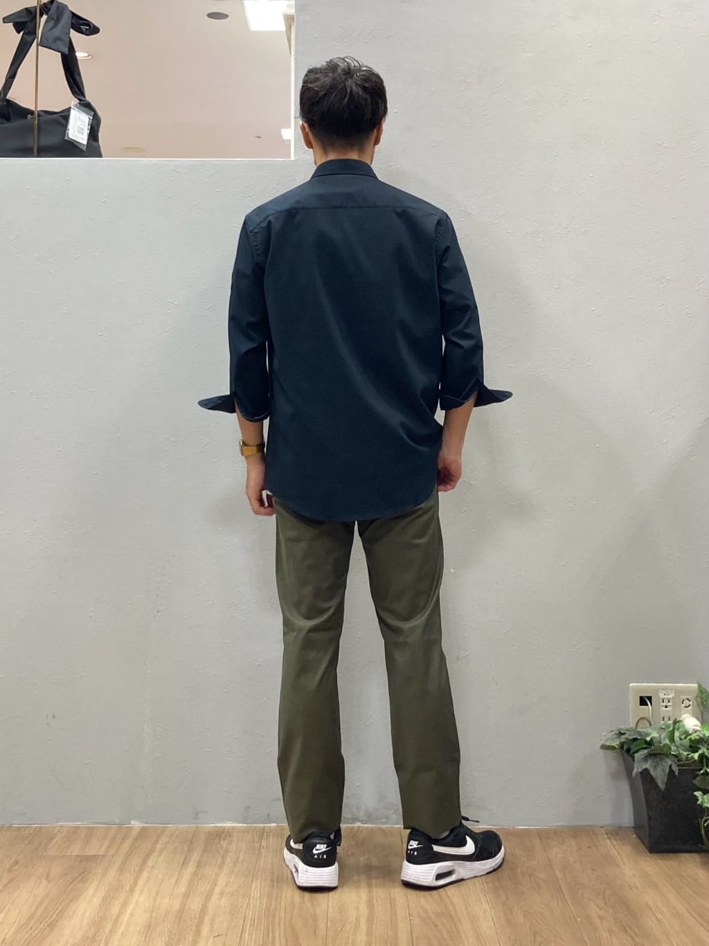 シュンさんの「TAKEO KIKUCHI｜【COOL CITY WEAR】DotAir（R）サッカー シャツ」を使ったコーディネート