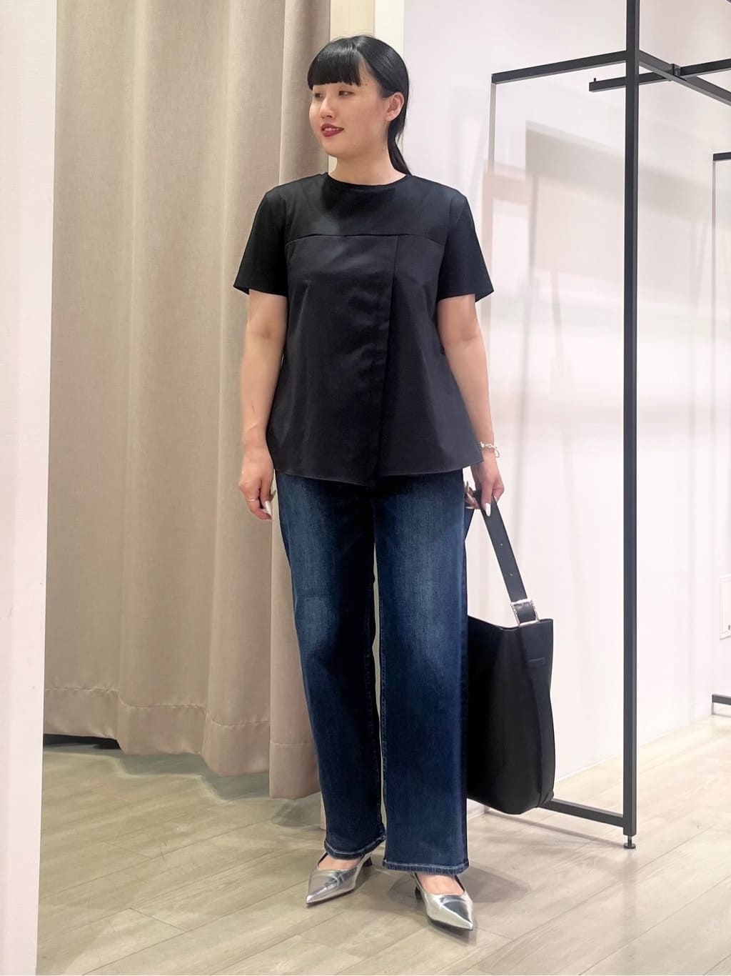 hasuさんの「INDIVI｜【洗える】ビスチェレイヤード風トップス」を使ったコーディネート