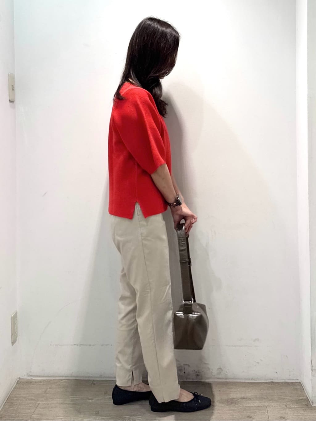 yuicciさんの「OPAQUE.CLIP｜ガーターボリュームスリーブニット【UVケア／洗濯機洗い可】」を使ったコーディネート