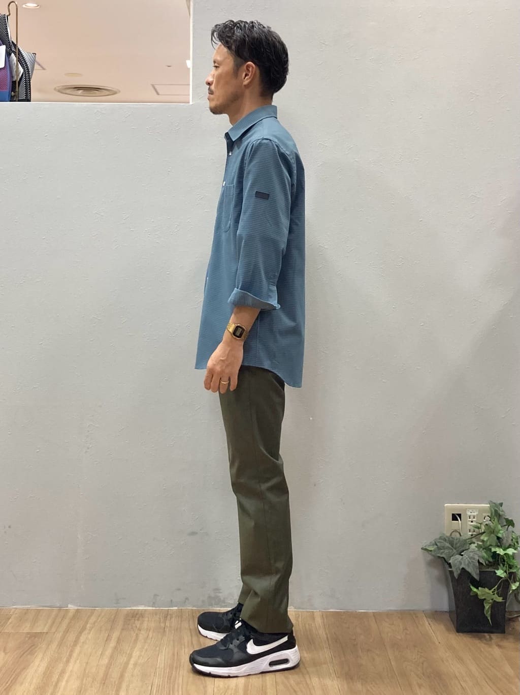 シュンさんの「TAKEO KIKUCHI｜【COOL CITY WEAR】DotAir（R）サッカー シャツ」を使ったコーディネート