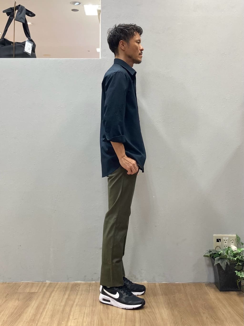 シュンさんの「TAKEO KIKUCHI｜【COOL CITY WEAR】DotAir（R）サッカー シャツ」を使ったコーディネート