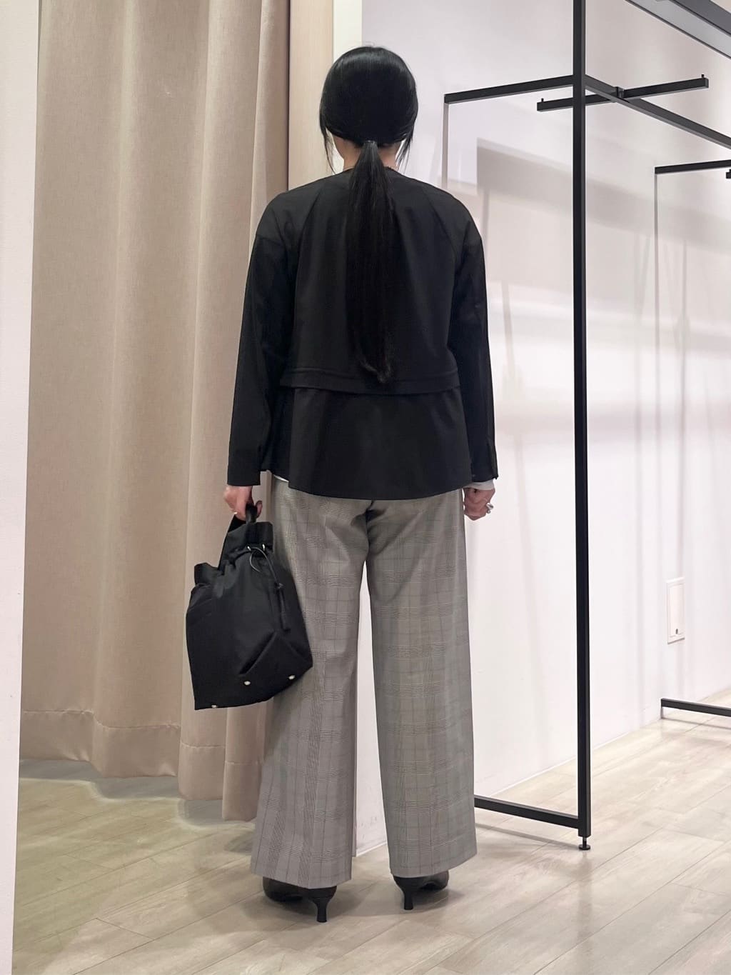 hasuさんの「INDIVI｜ストレッチシアーロングTシャツ」を使ったコーディネート