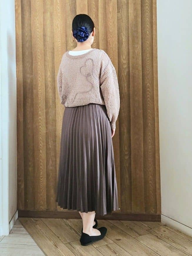 くまさんの「SHOO･LA･RUE｜コード刺繍アソートメッシュカーディガン」を使ったコーディネート