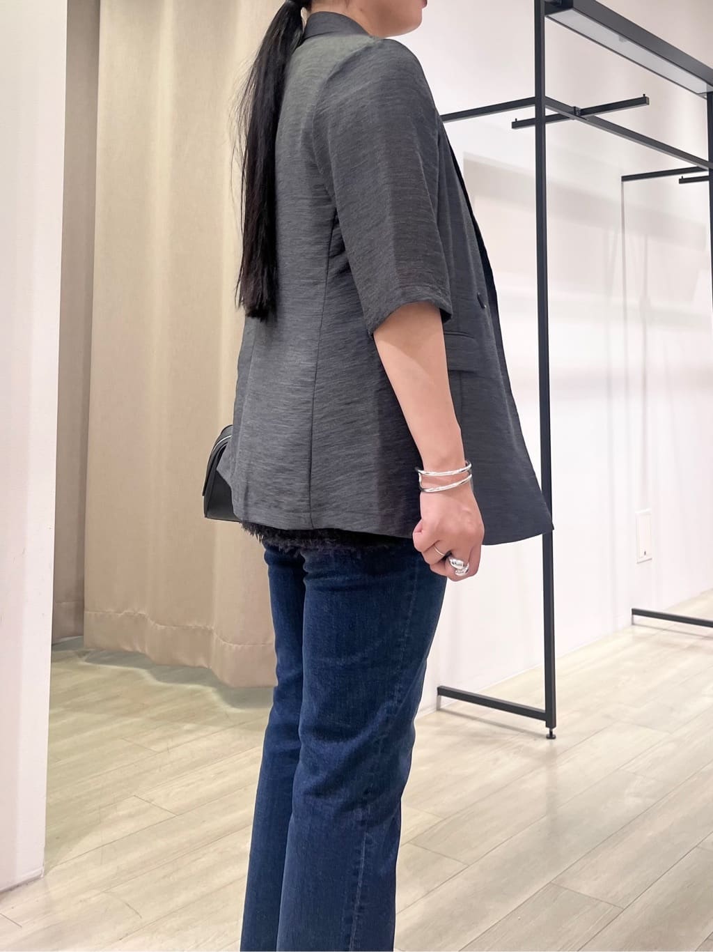 hasuさんの「INDIVI｜ライトダブルジャケット」を使ったコーディネート
