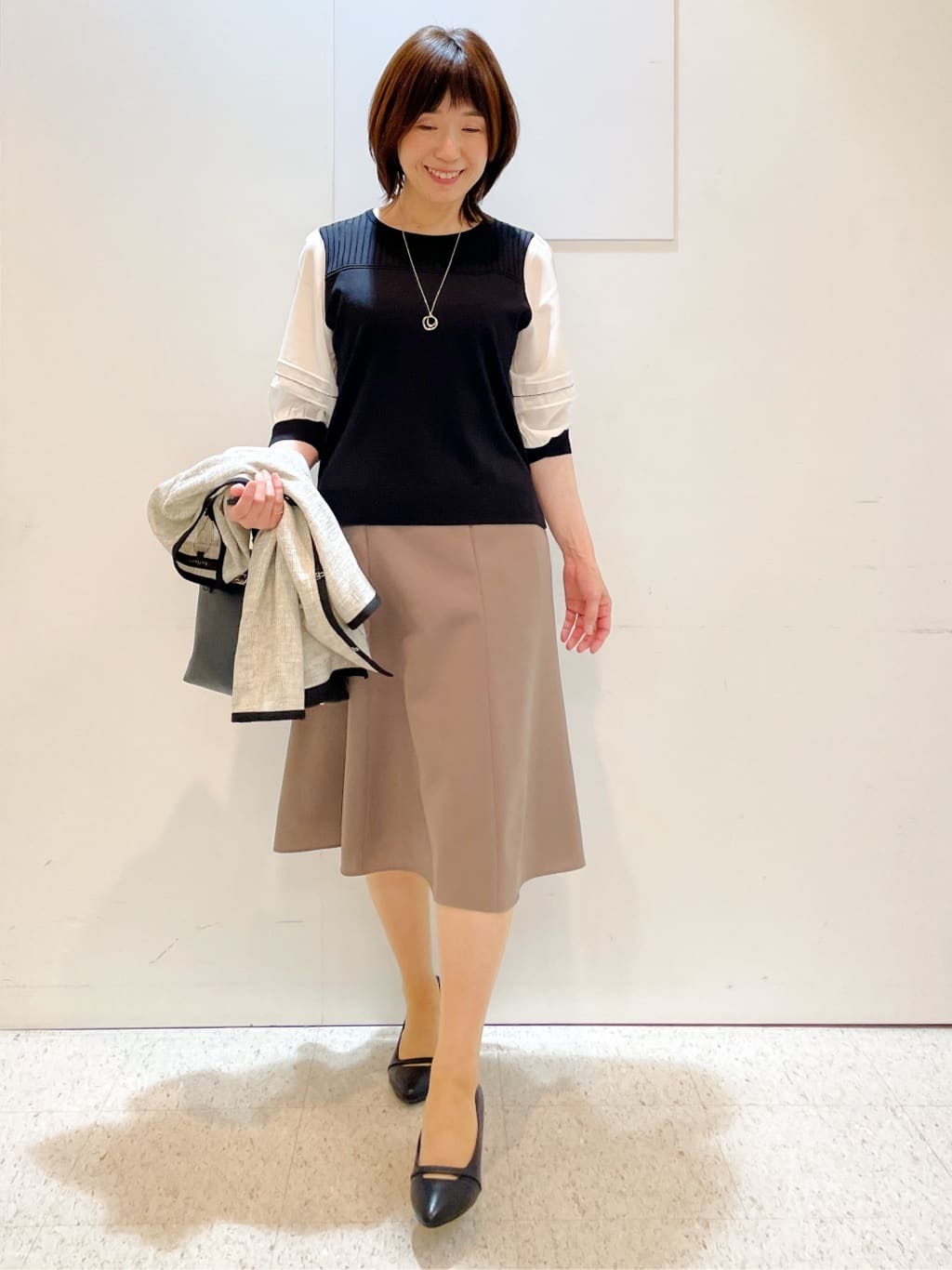 めいさんの「Reflect｜【WEB先行カラーあり／手洗い可】ジョーゼットスリーブ&times;ニット」を使ったコーディネート
