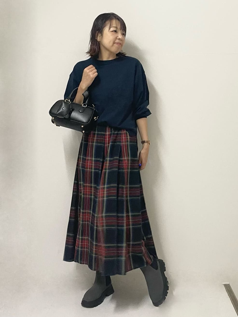 ISOさんの「Dessin｜【360度可愛い・洗える】バックヘンリーカットソー」を使ったコーディネート
