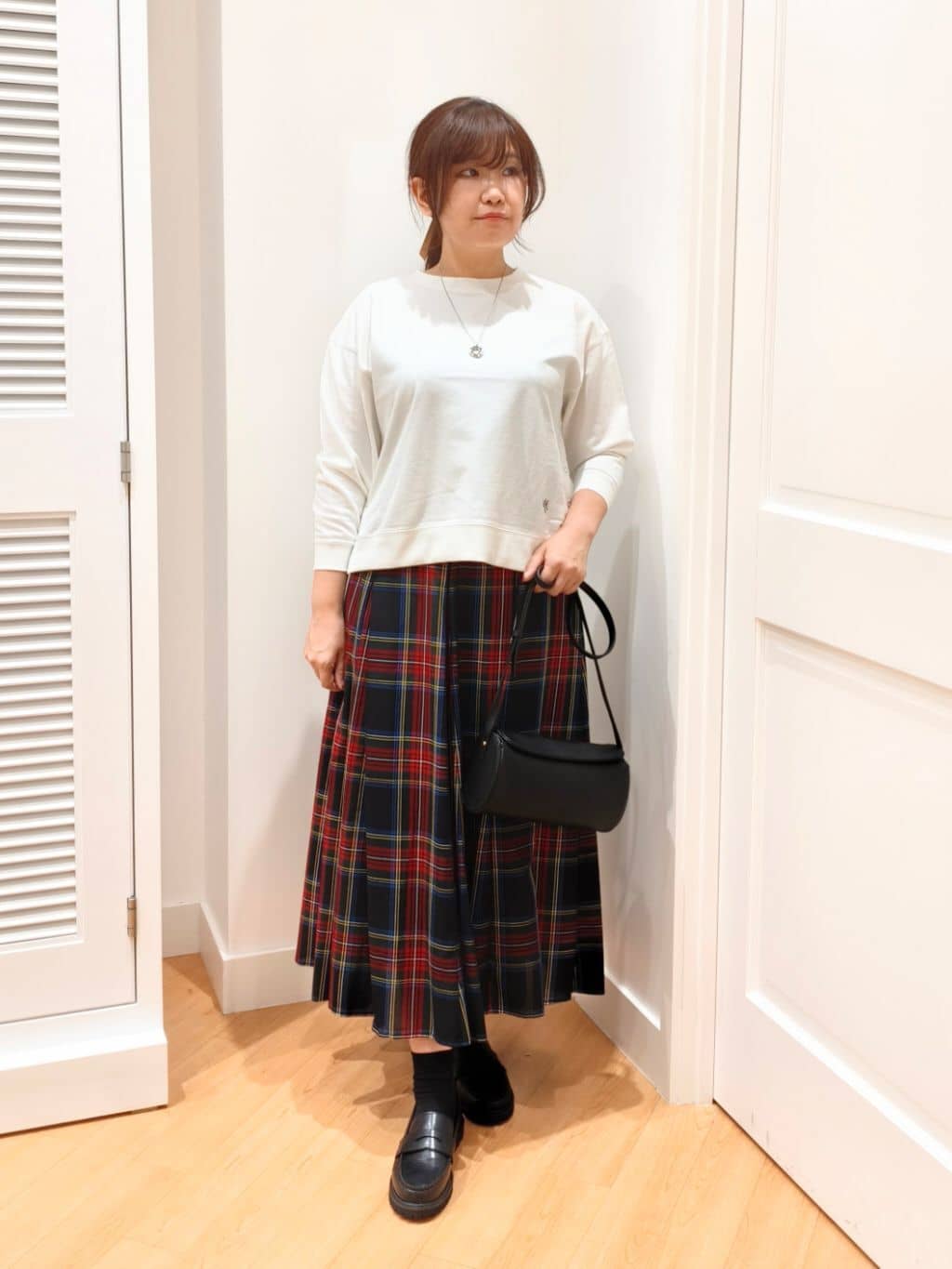 AIKOsanさんの「Dessin｜【洗える】サイドスナップカットソー」を使ったコーディネート