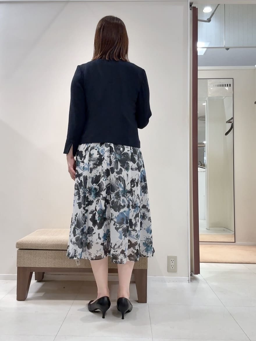 YUIさんの「UNTITLED｜【短丈/日本製】カラミ風メッシュ ノーカラージャケット」を使ったコーディネート