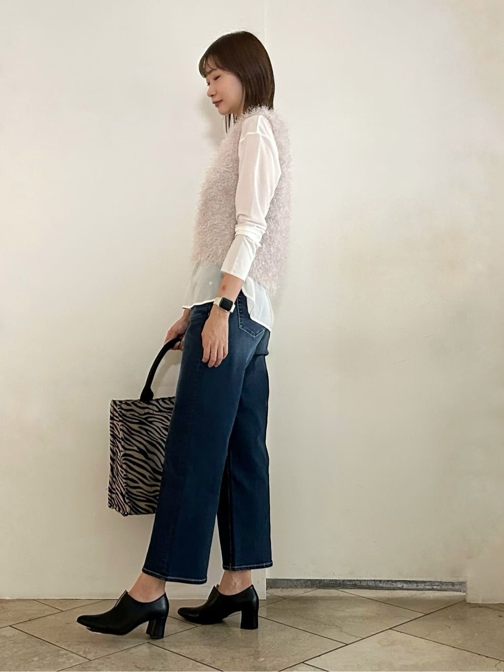 kanaeさんの「INDIVI｜ストレッチシアーロングTシャツ」を使ったコーディネート