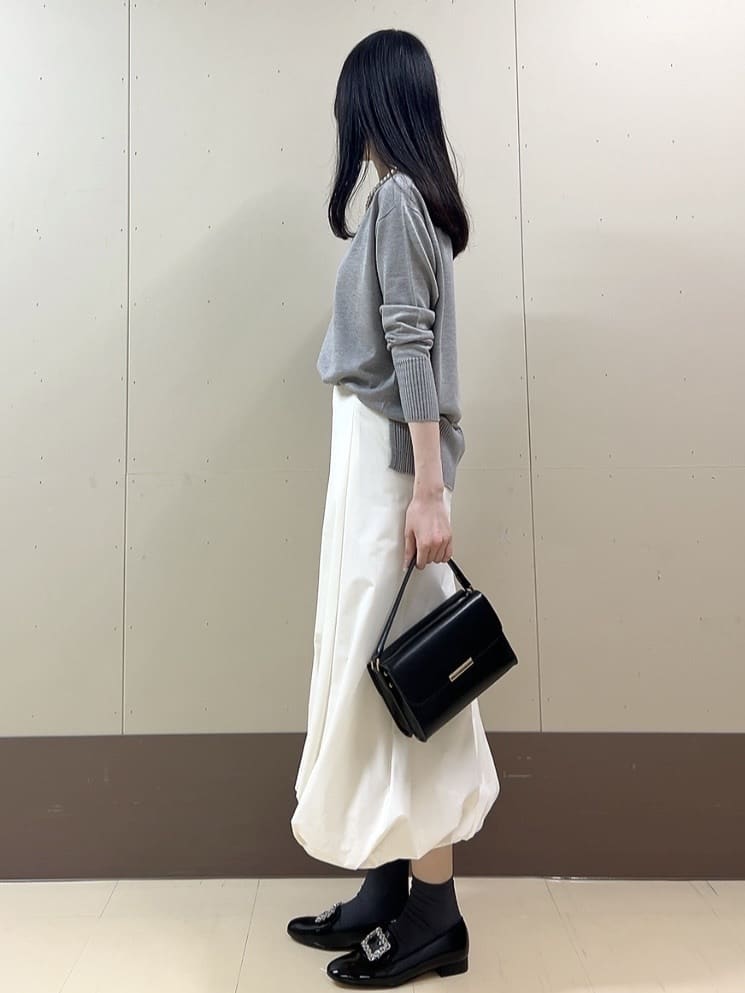 sechiさんの「UNTITLED｜【8色展開/体型カバー】魅せるタイムレスニット」を使ったコーディネート