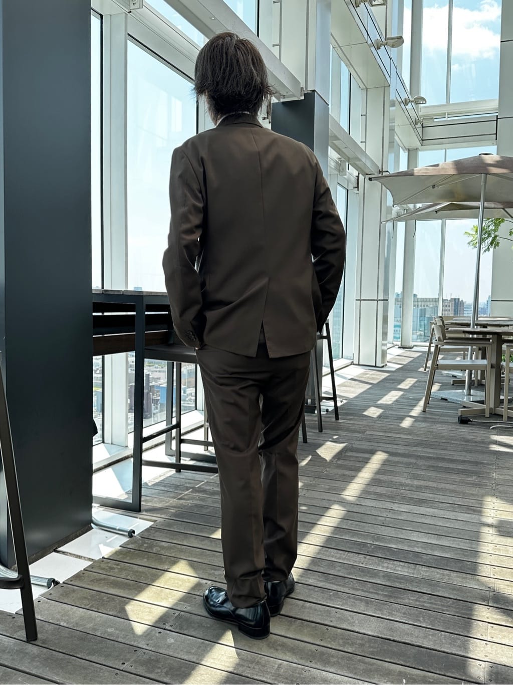 Shintaroさんの「TAKEO KIKUCHI｜【Begin掲載】コーデュラ（R）夏素材ウールトロ　ストレッチスーツ」を使ったコーディネート
