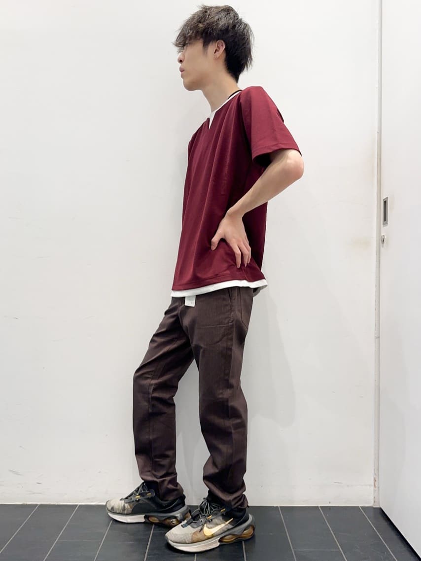 ちびちゃんさんの「THE SHOP TK｜ツイルキーネック半袖Tシャツ」を使ったコーディネート