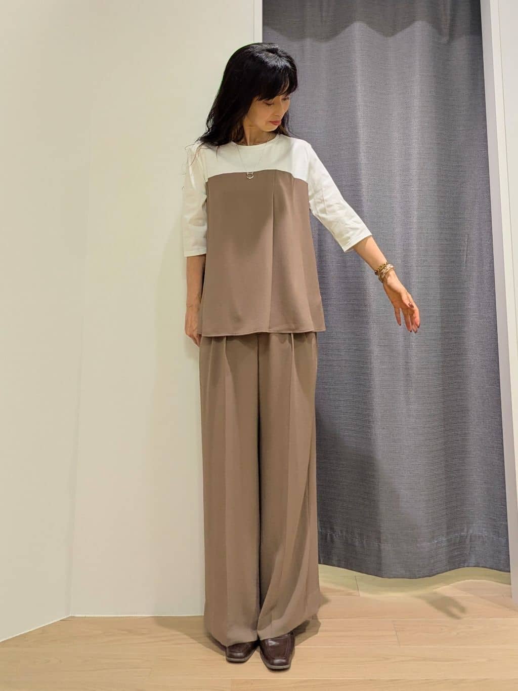 miiさんの「INDIVI｜【着心地◎！】タックワイドパンツ」を使ったコーディネート