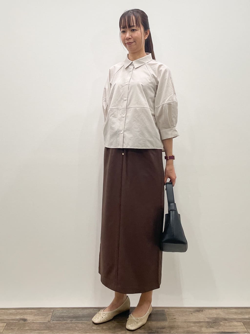 Aikoさんの「OPAQUE.CLIP｜切替フォルムシャツ【洗濯機洗い可】」を使ったコーディネート