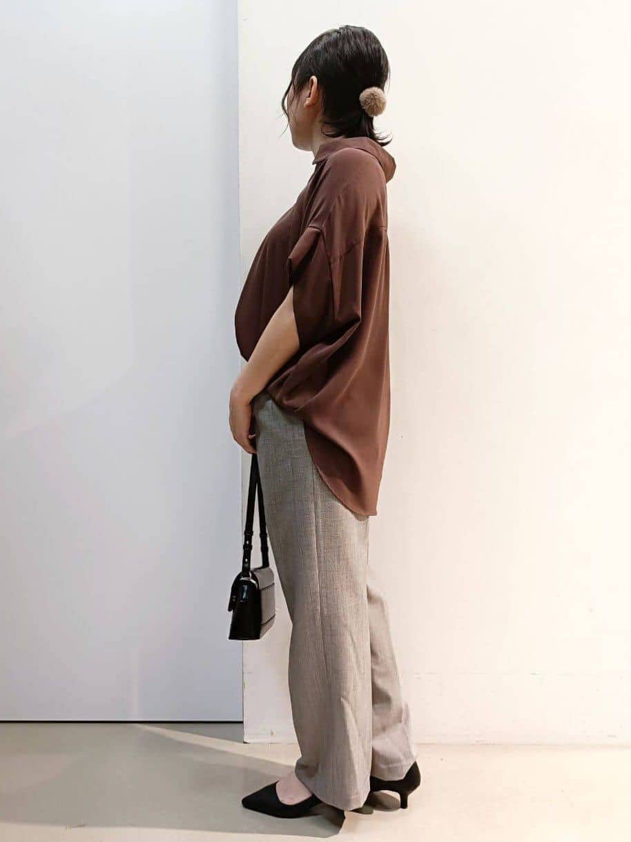 あんさんの「THE SHOP TK｜【インしなくても決まる】スキッパーシャツ/接触冷感/防シワ/速乾」を使ったコーディネート