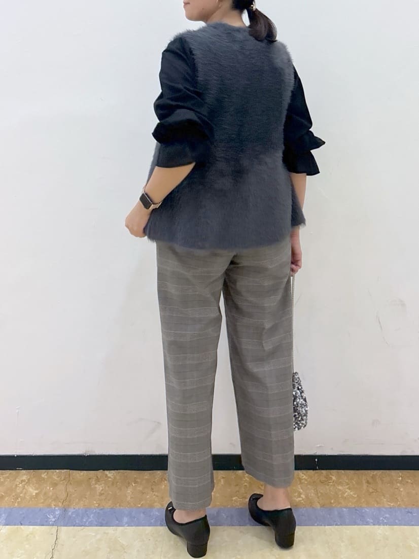 akariさんの「index｜タックフリルバンドカラーブラウス【洗濯機OK／イージーアイロン】」を使ったコーディネート