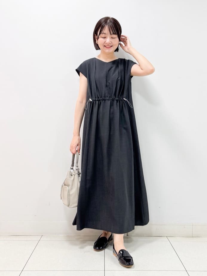 nakajoさんの「Dessin｜【洗える】ウエストドロストリングワンピース」を使ったコーディネート