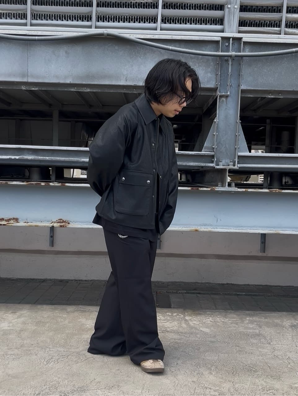 taigaさんの「tk.TAKEO KIKUCHI｜ワイドストレートパンツ」を使ったコーディネート