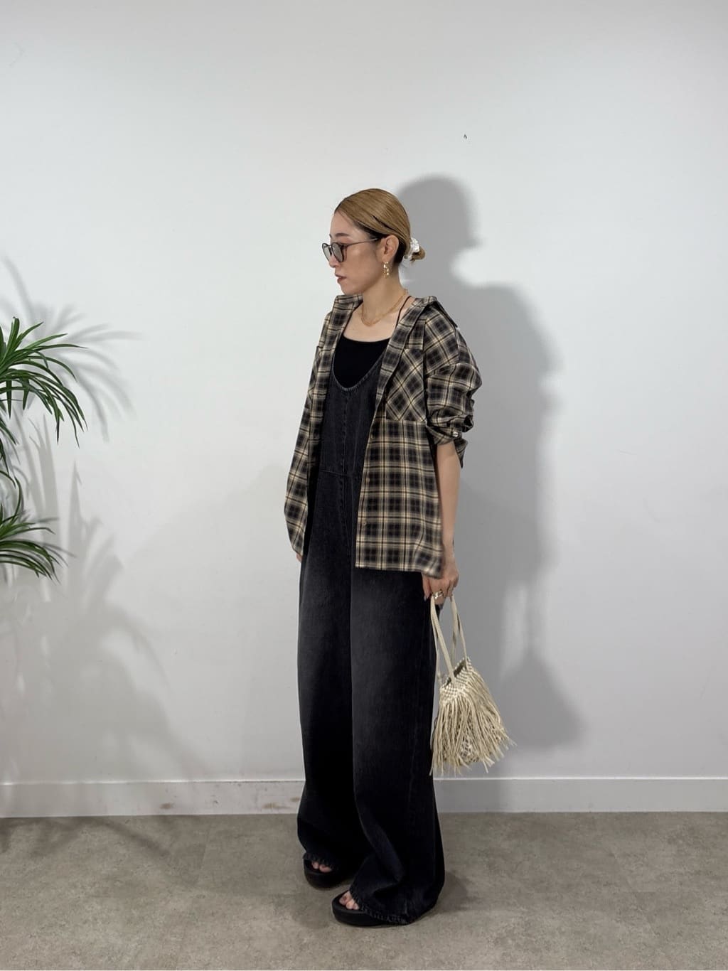 kotakiさんの「INDIVI｜デニムサロペット」を使ったコーディネート