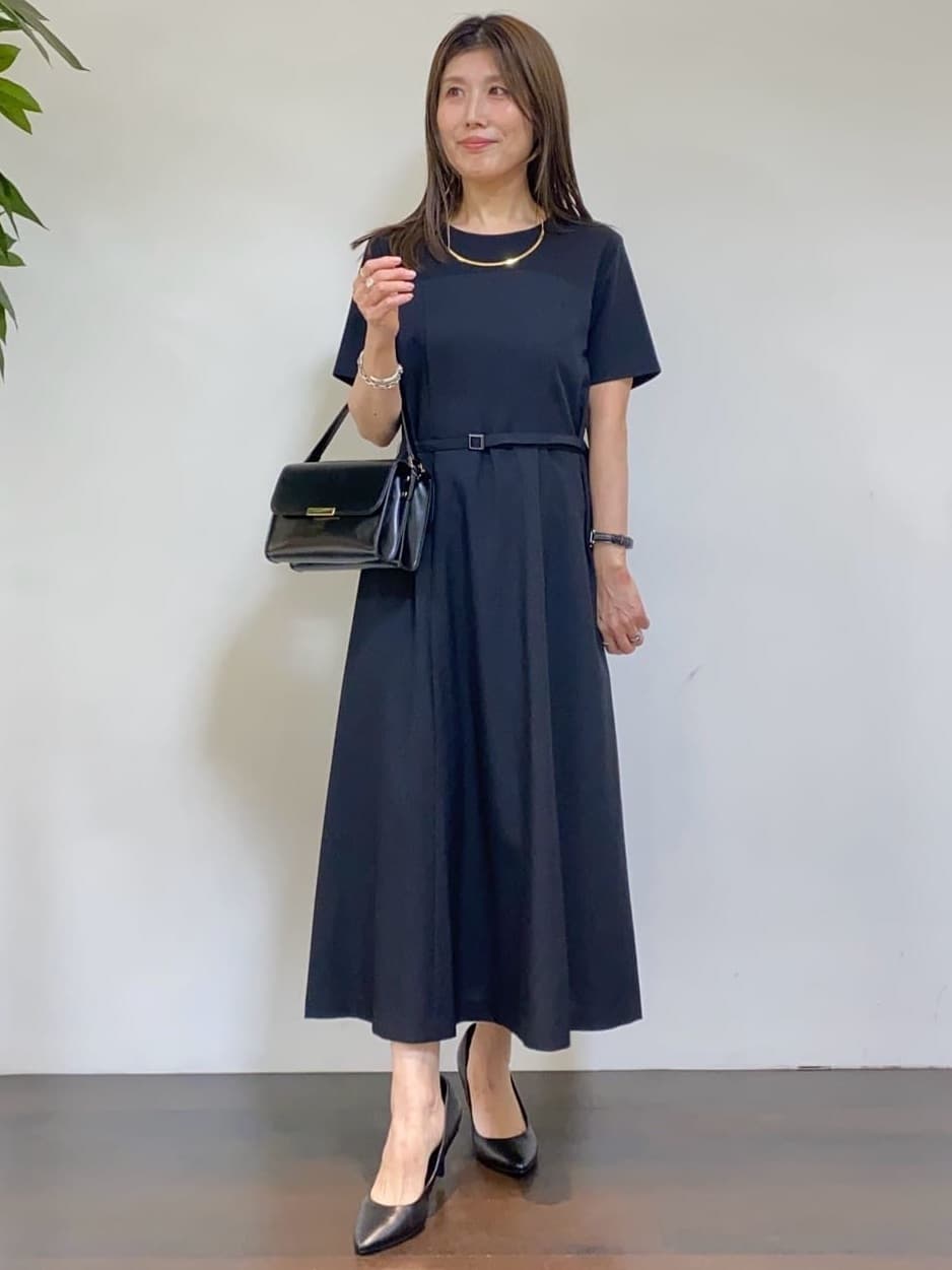 tomoさんの「UNTITLED｜【短丈/日本製】カラミ風メッシュ ノーカラージャケット」を使ったコーディネート