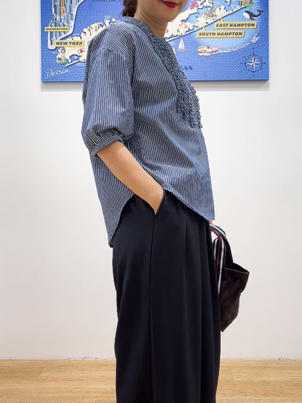 Yasucoさんの「Dessin｜【洗える】フリルバンドカラー五分袖ブラウス」を使ったコーディネート