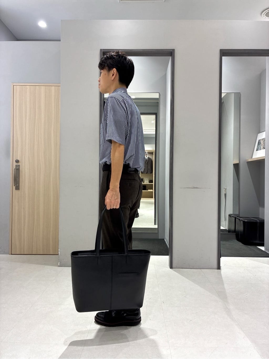 わいずみさんの「TAKEO KIKUCHI｜【COOL CITY WEAR】ストライプジャージ ボタンダウンシャツ /接触冷感」を使ったコーディネート
