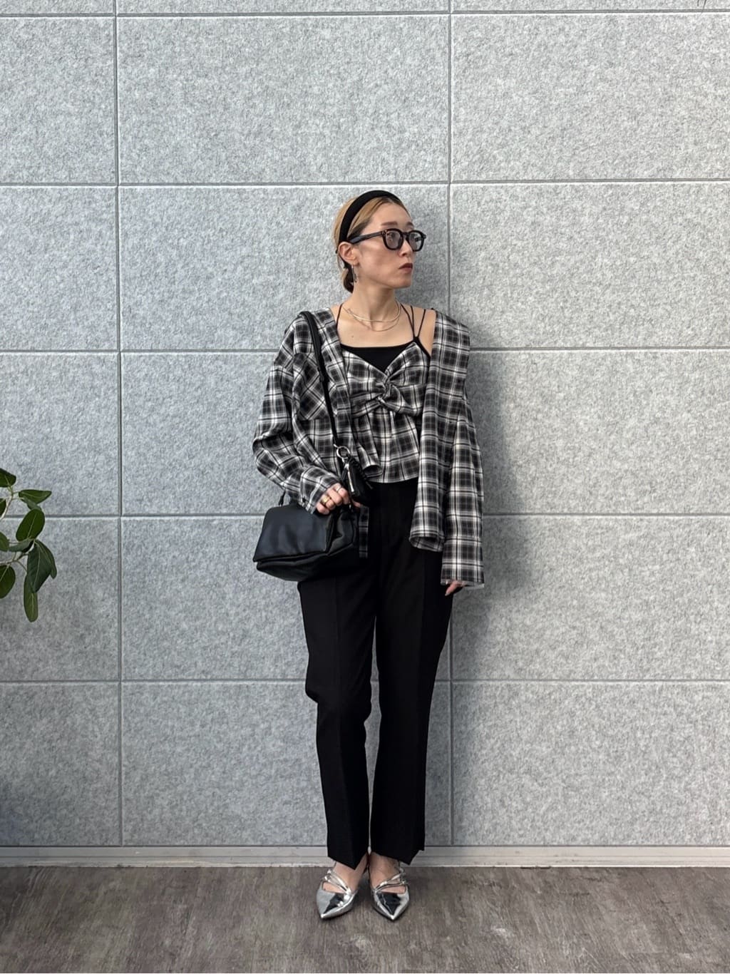 kotakiさんの「INDIVI｜オンブレチェックシャツ」を使ったコーディネート