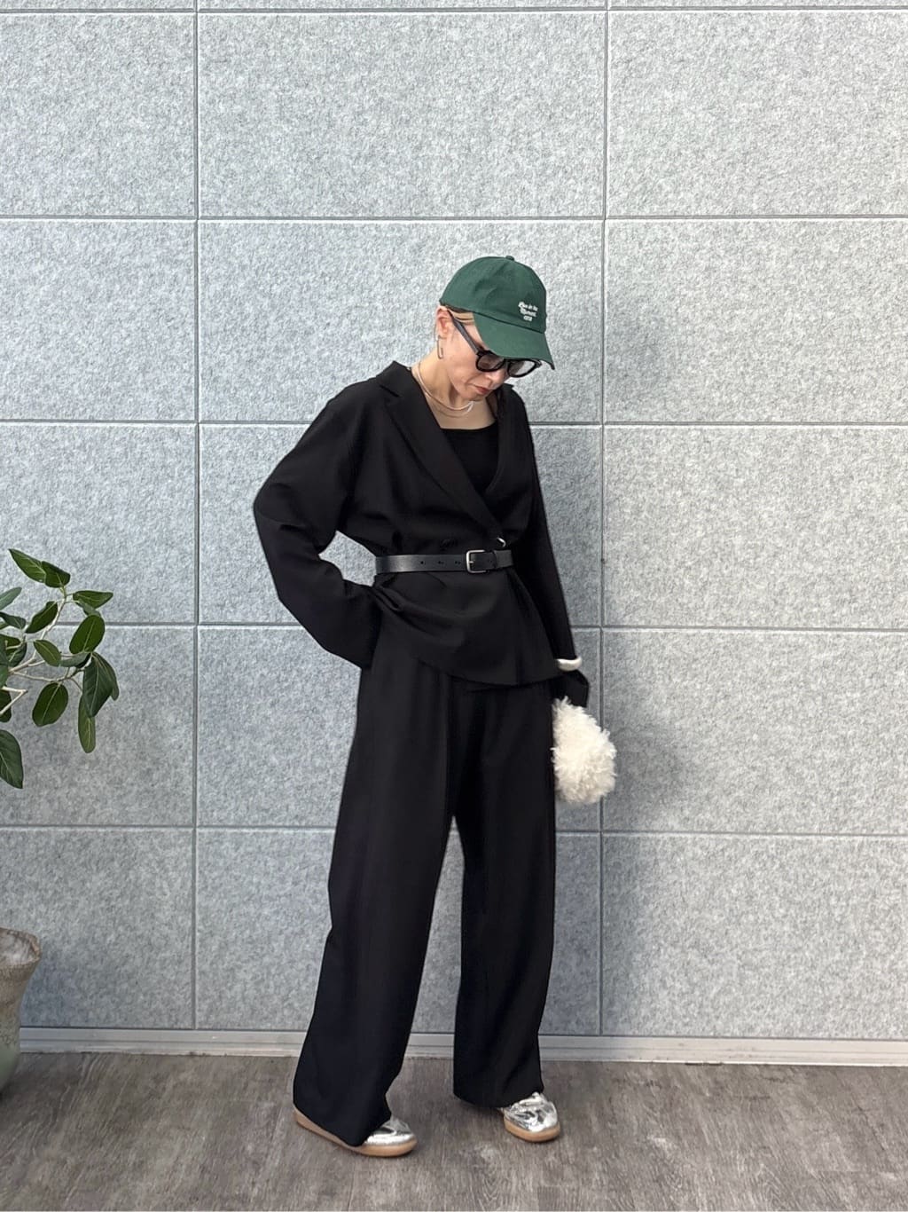 kotakiさんの「INDIVI｜Comfy SET UP｜イージーストレートワイドパンツ【セットアップ対応／通勤/カセット服】」を使ったコーディネート