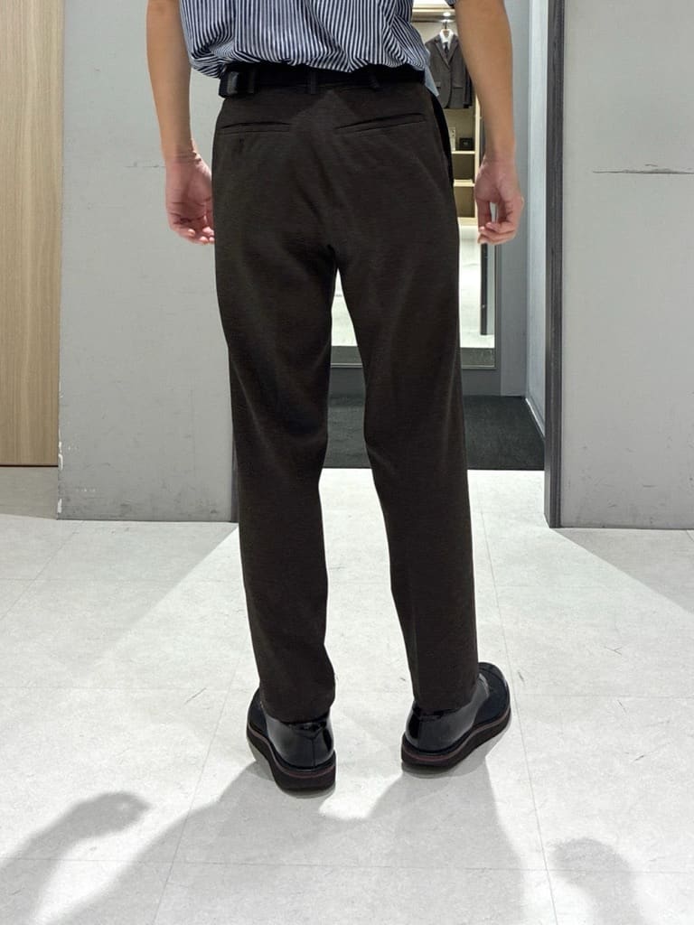 わいずみさんの「TAKEO KIKUCHI｜【COOL CITY WEAR】ストライプジャージ ボタンダウンシャツ /接触冷感」を使ったコーディネート