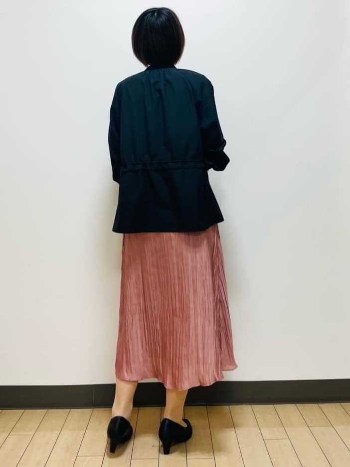 Riiさんの「Reflect｜【パンツにもスカートにも合わせやすい◎】ライティブルゾン」を使ったコーディネート