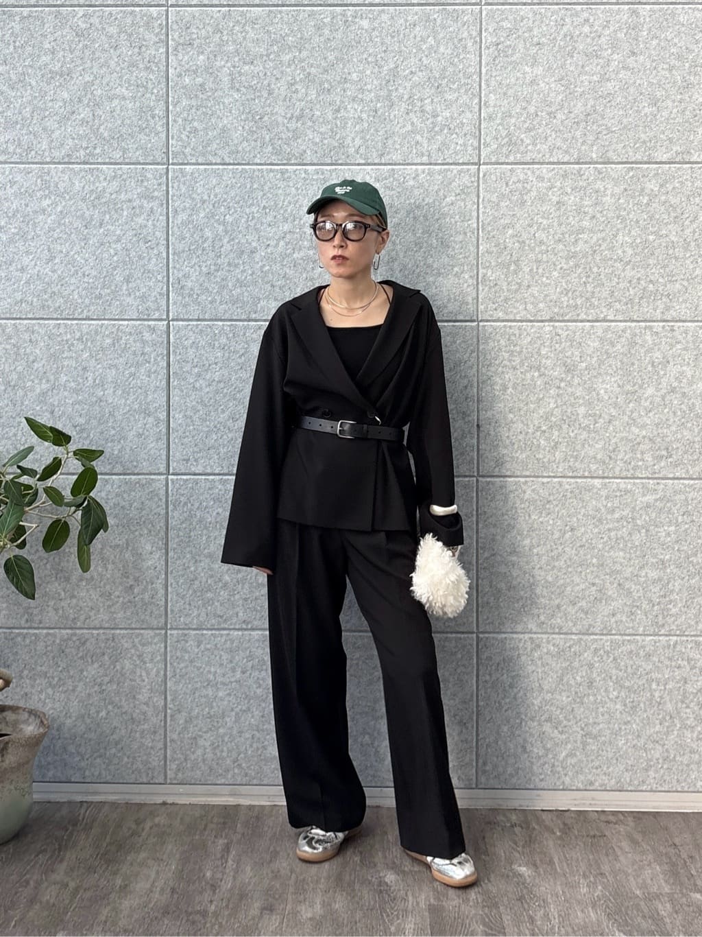 kotakiさんの「INDIVI｜Comfy SET UP｜イージーストレートワイドパンツ【セットアップ対応／通勤/カセット服】」を使ったコーディネート